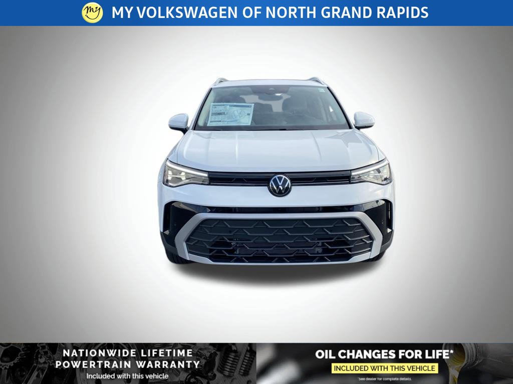 New 2026 Volkswagen Taos SE AWD/4WD image 2
