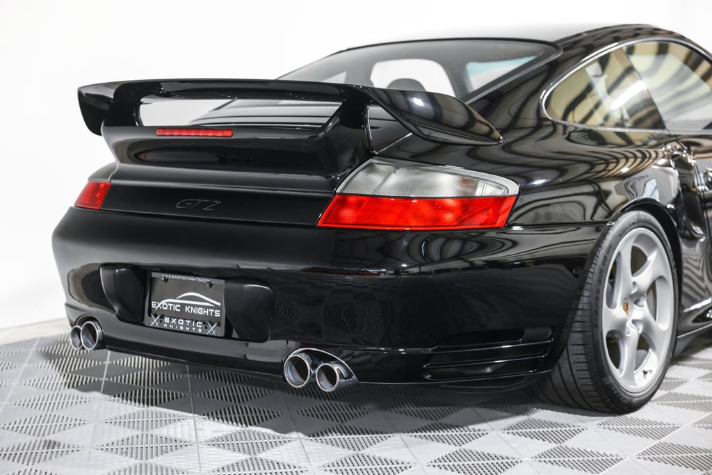 Used 2003 Porsche 911 GT2 RWD image 9