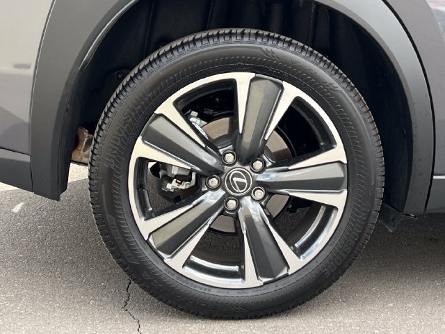 Used 2026 Lexus UX 300h FWD w/ Accessory Package (Z1) image 11