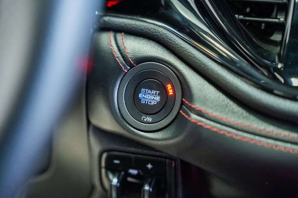 Certified 2025 Dodge Durango GT image 30