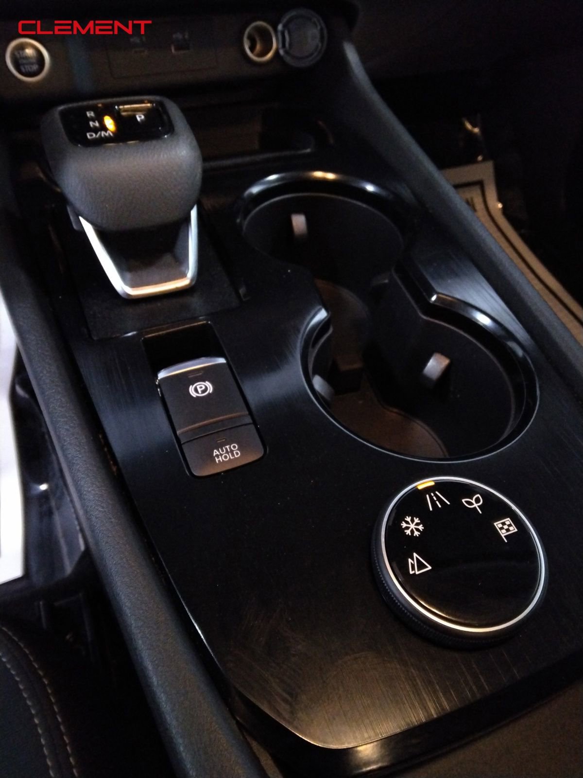 Used 2023 Nissan Rogue S image 16