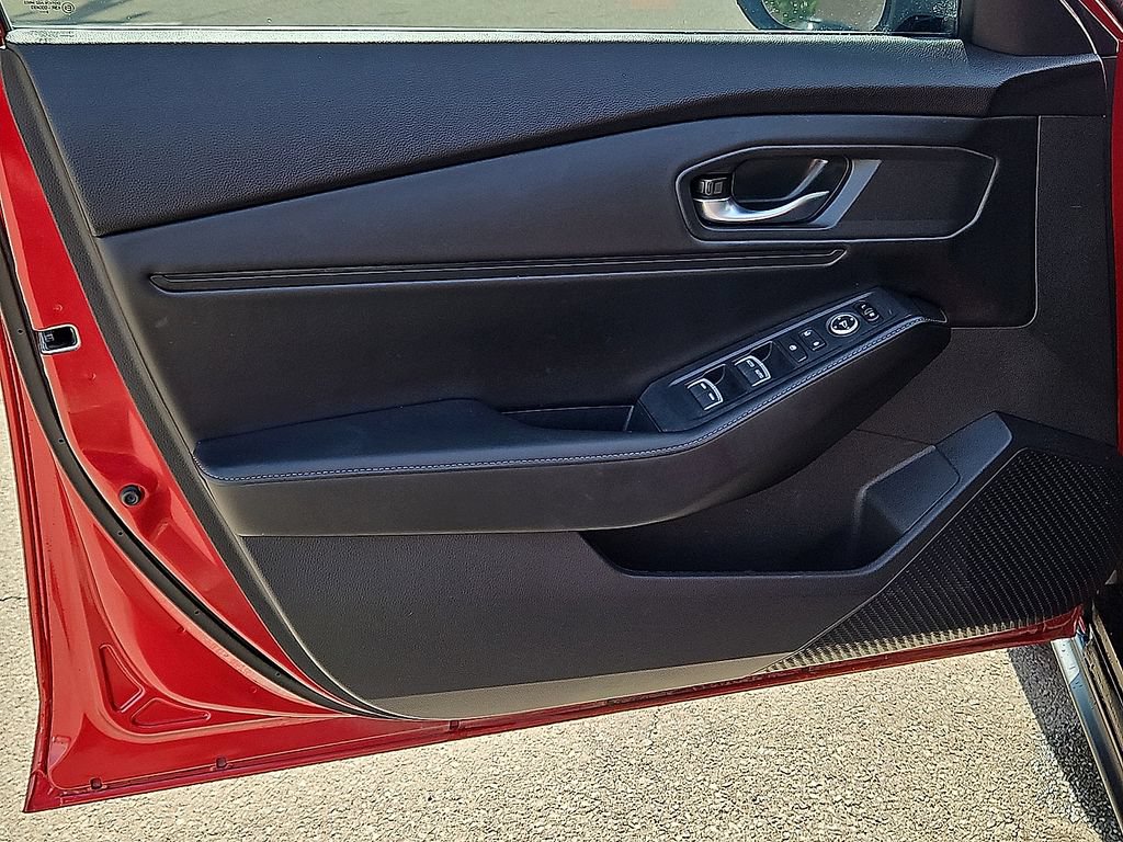 Used 2024 Honda Accord Sport image 15