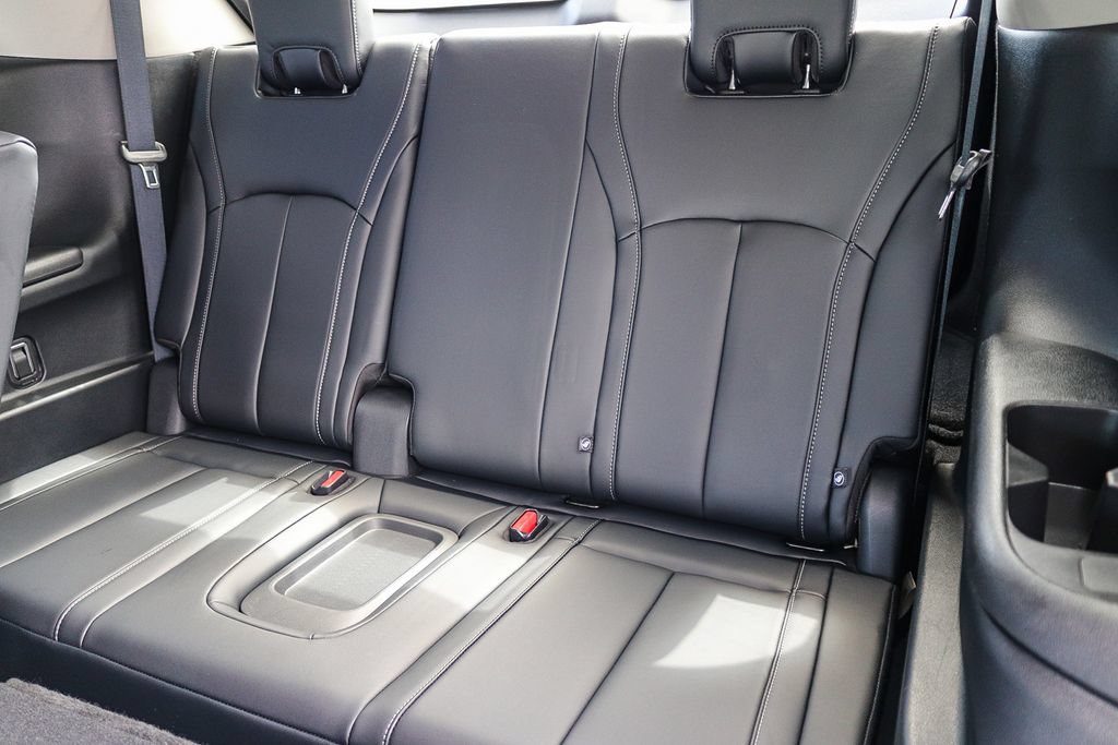 Certified 2023 INFINITI QX60 Luxe w/ Cargo Package FWD image 19