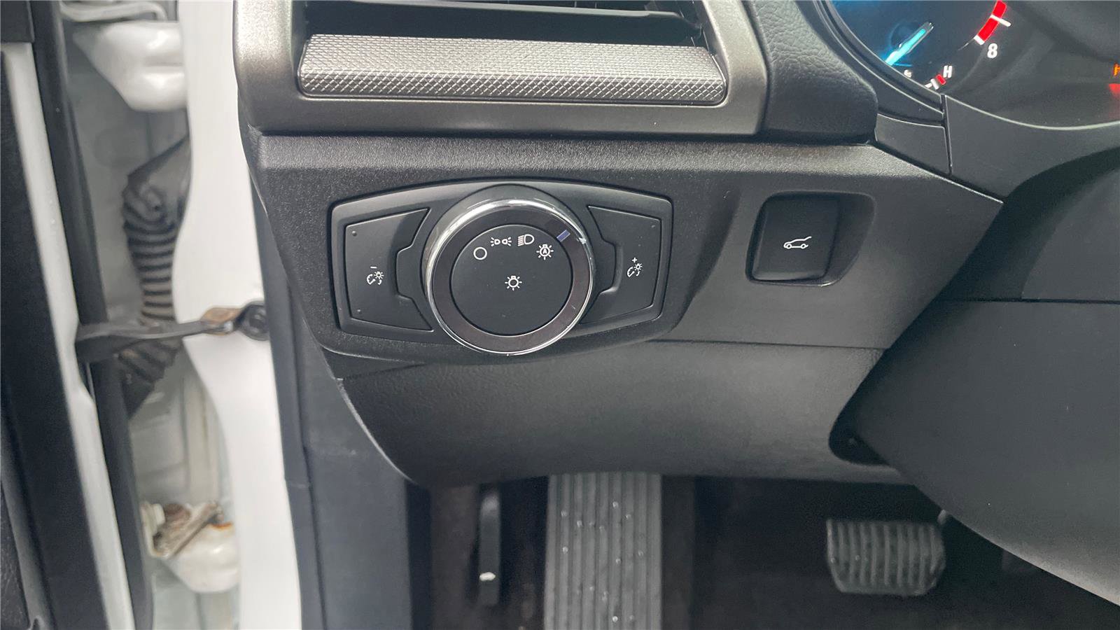 Used 2019 Ford Fusion S image 17