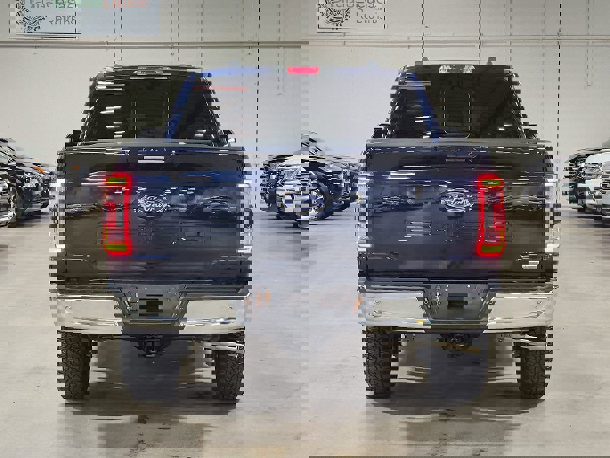 Used 2023 Ford F150 Lariat w/ Trailer Tow Package image 10