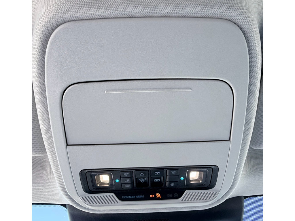 Used 2025 Ford Expedition Active AWD/4WD image 17
