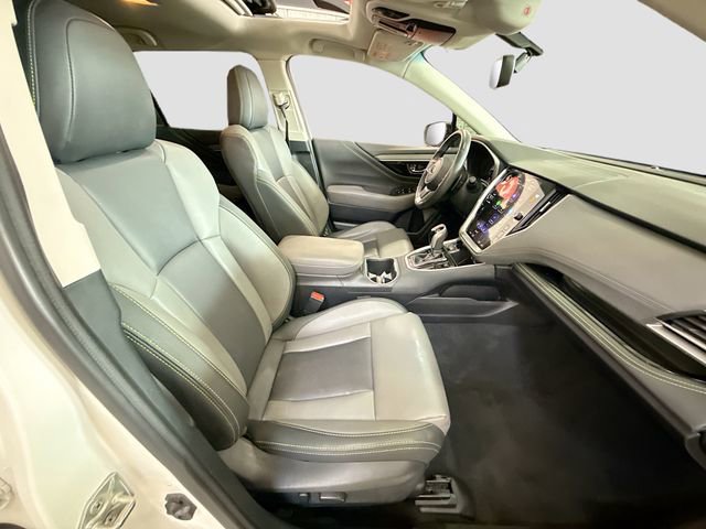 Used 2020 Subaru Outback Onyx Edition XT image 30