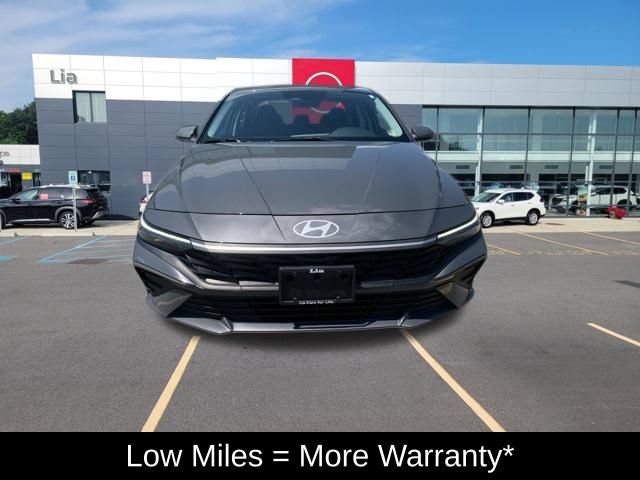 Used 2024 Hyundai Elantra SEL FWD image 9