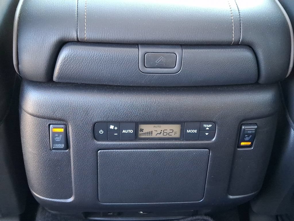 Certified 2024 Nissan Armada Platinum w/ Captain's Chairs Package RWD image 13