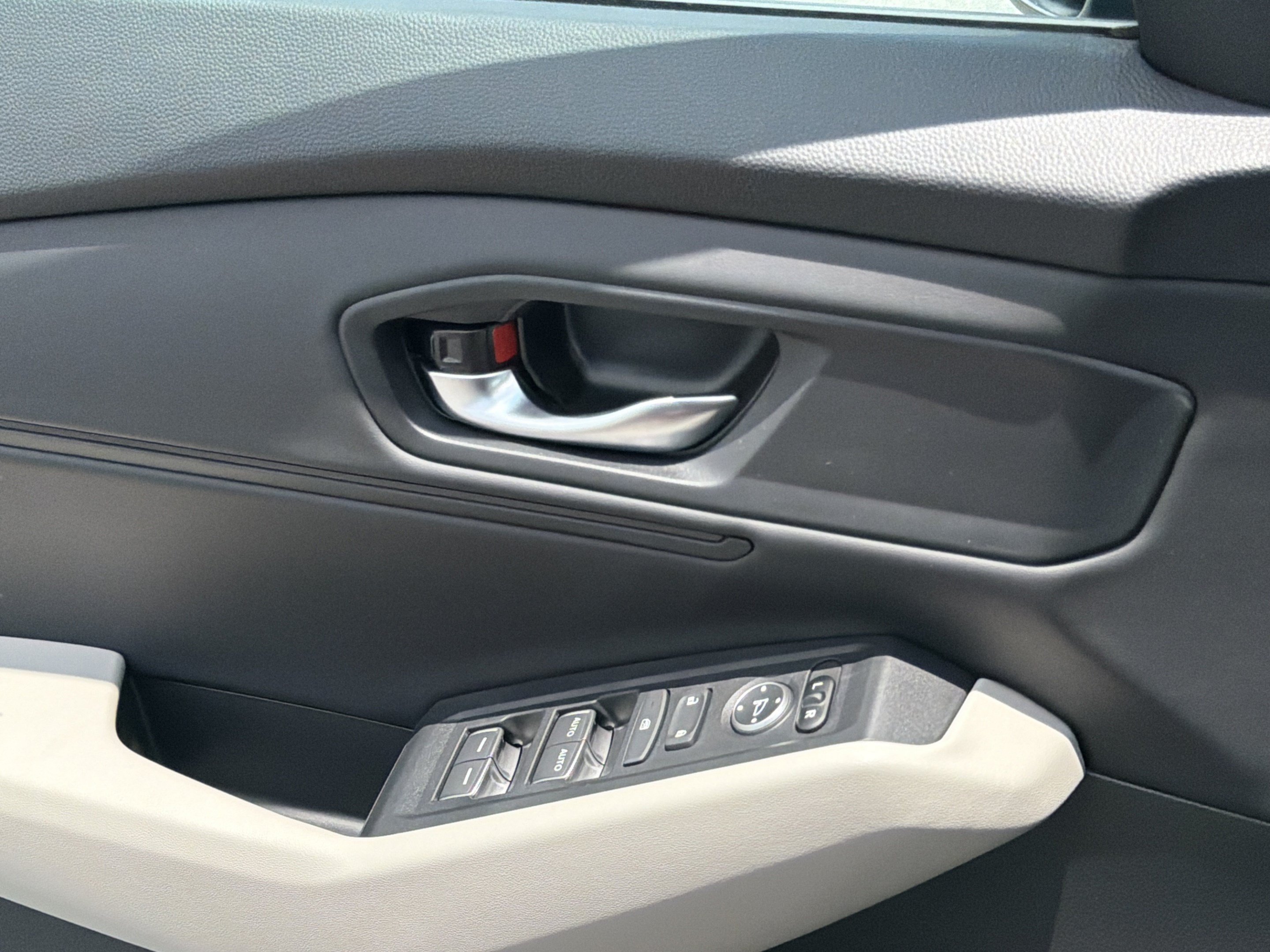 New 2026 Honda Accord SE image 25