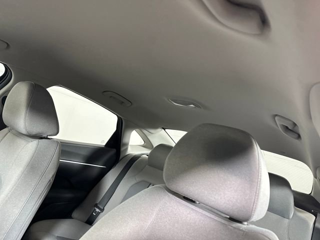 Used 2022 Hyundai Sonata SE image 12