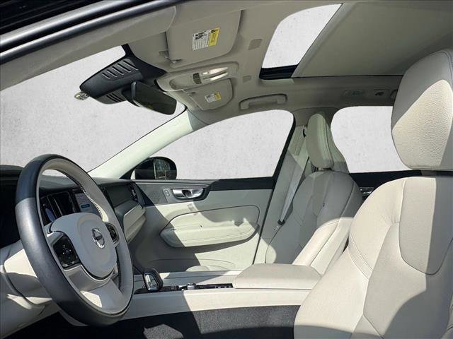 Used 2023 Volvo XC60 B5 Core w/ Protection Package image 12