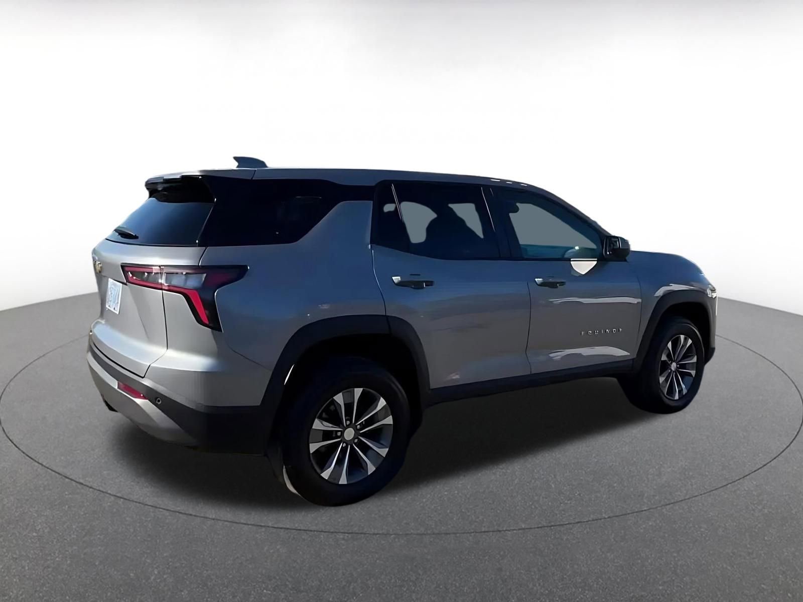 Used 2025 Chevrolet Equinox LT image 14