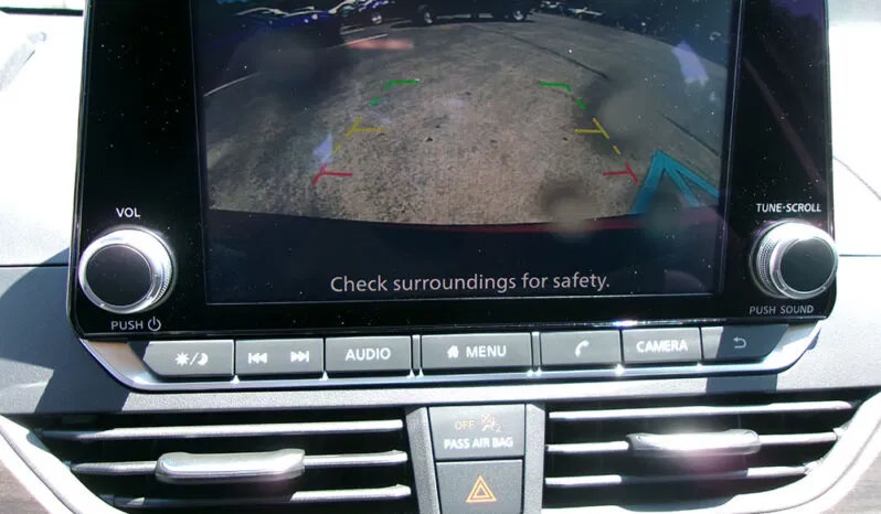 Used 2025 Nissan Altima 2.5 SV FWD image 18