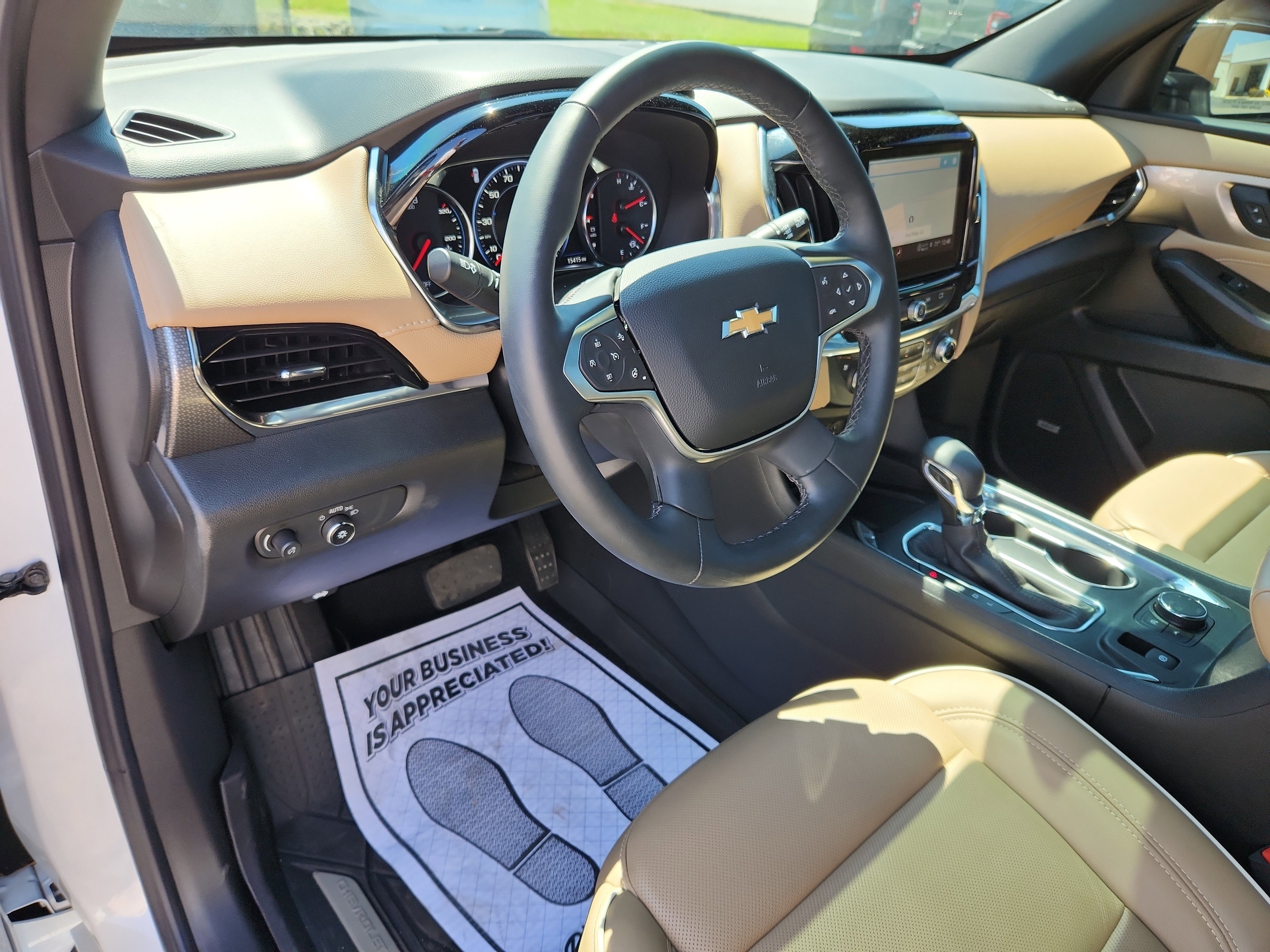 Used 2023 Chevrolet Traverse Premier w/ LPO, Floor Liner Package image 29