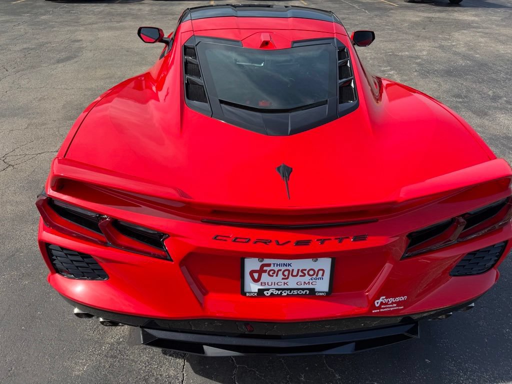 Used 2021 Chevrolet Corvette Stingray Preferred Cpe w/ Z51 Performance Package RWD image 18