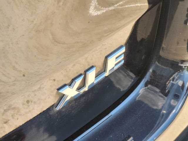 Used 2016 Toyota Highlander XLE FWD image 12
