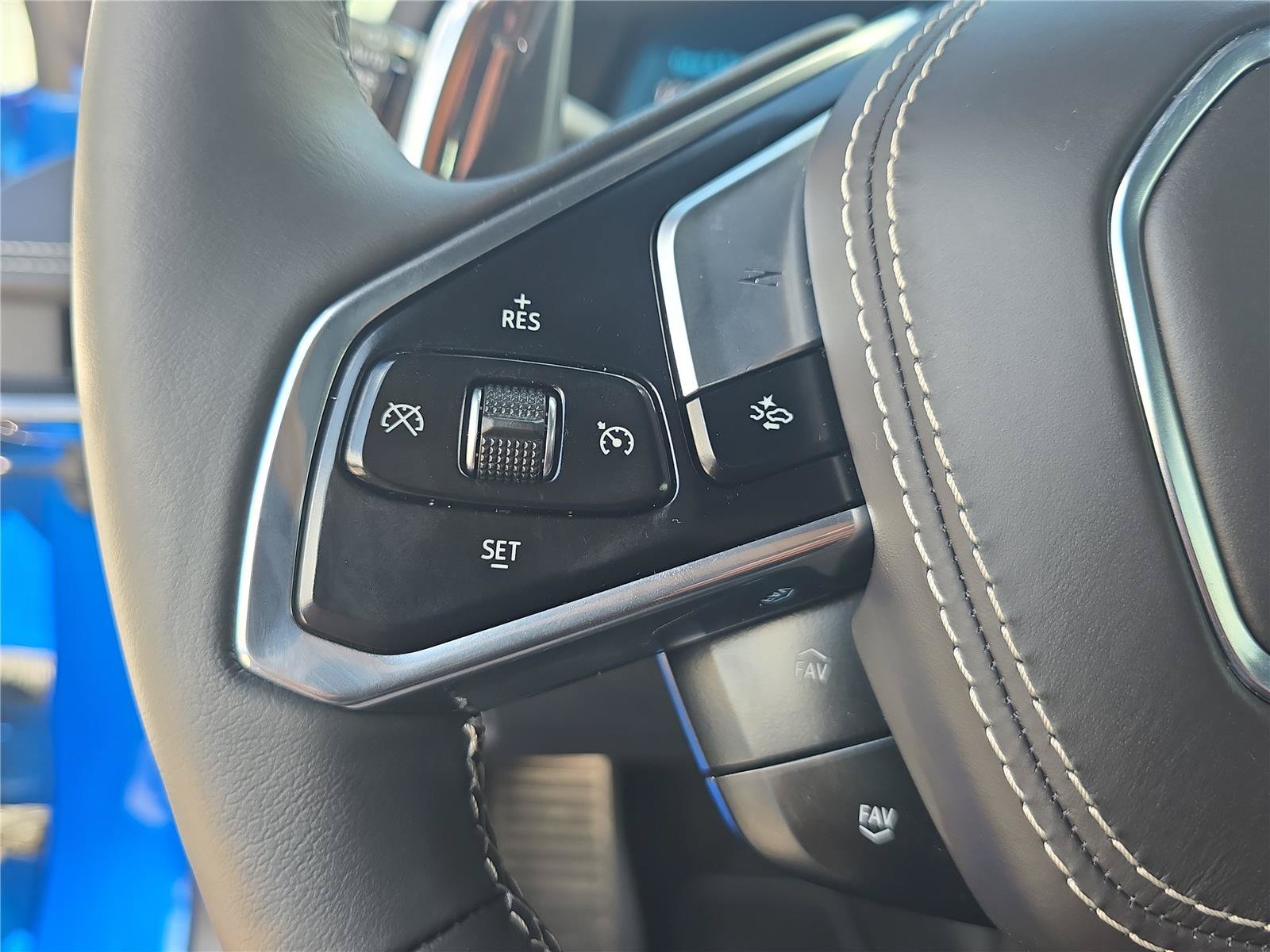Used 2025 Chevrolet Corvette Z06 RWD image 19