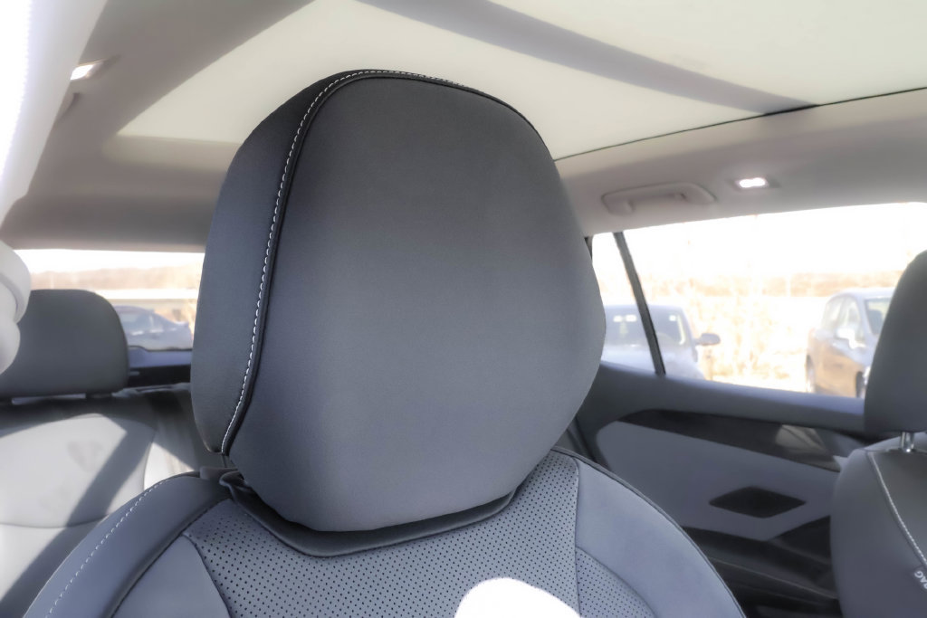 New 2026 Volkswagen Tiguan SE AWD/4WD image 37
