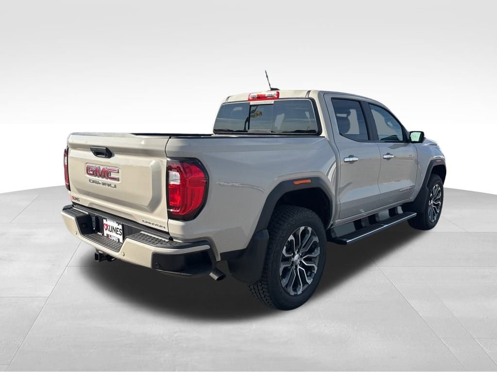 Used 2026 GMC Canyon Denali image 7