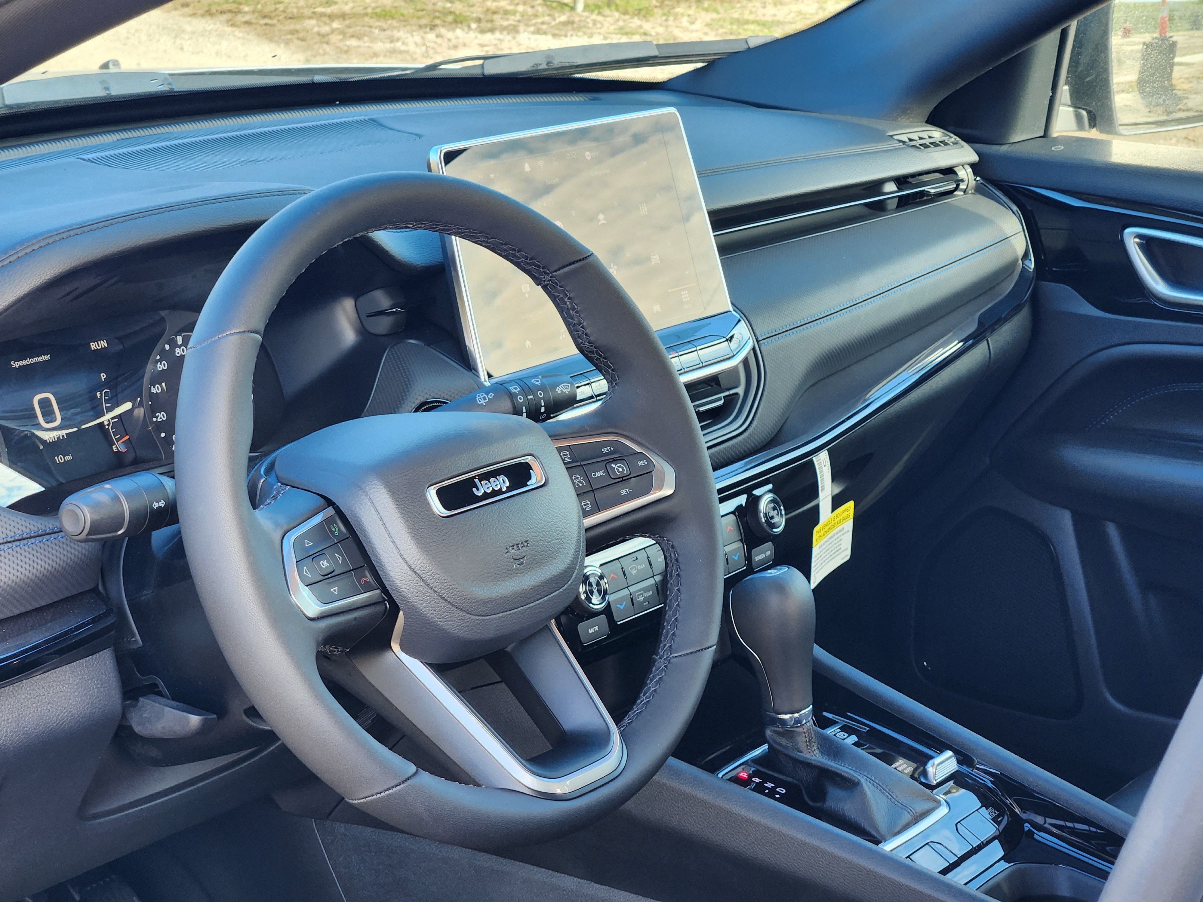 New 2026 Jeep Compass Limited AWD/4WD image 23
