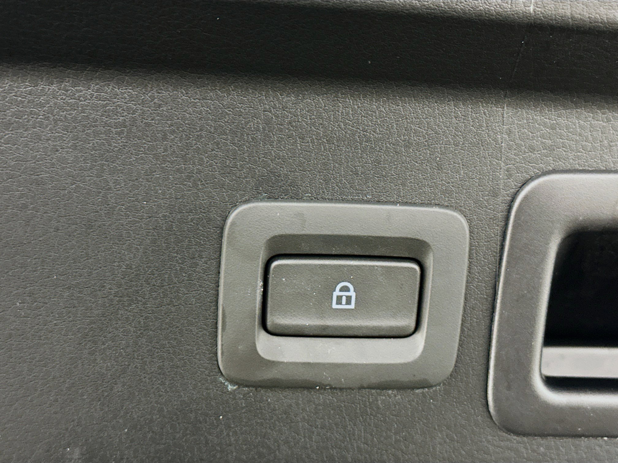 Used 2025 MAZDA CX-30 AWD 2.5 S w/ Preferred Package image 32