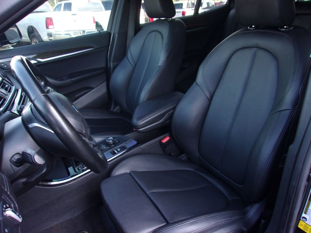Used 2018 BMW X2 sDrive28i w/ Convenience Package image 9