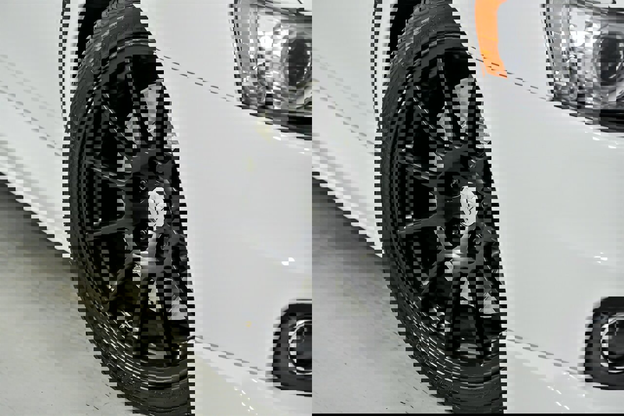 Used 2014 Mitsubishi Lancer Evolution GSR image 4