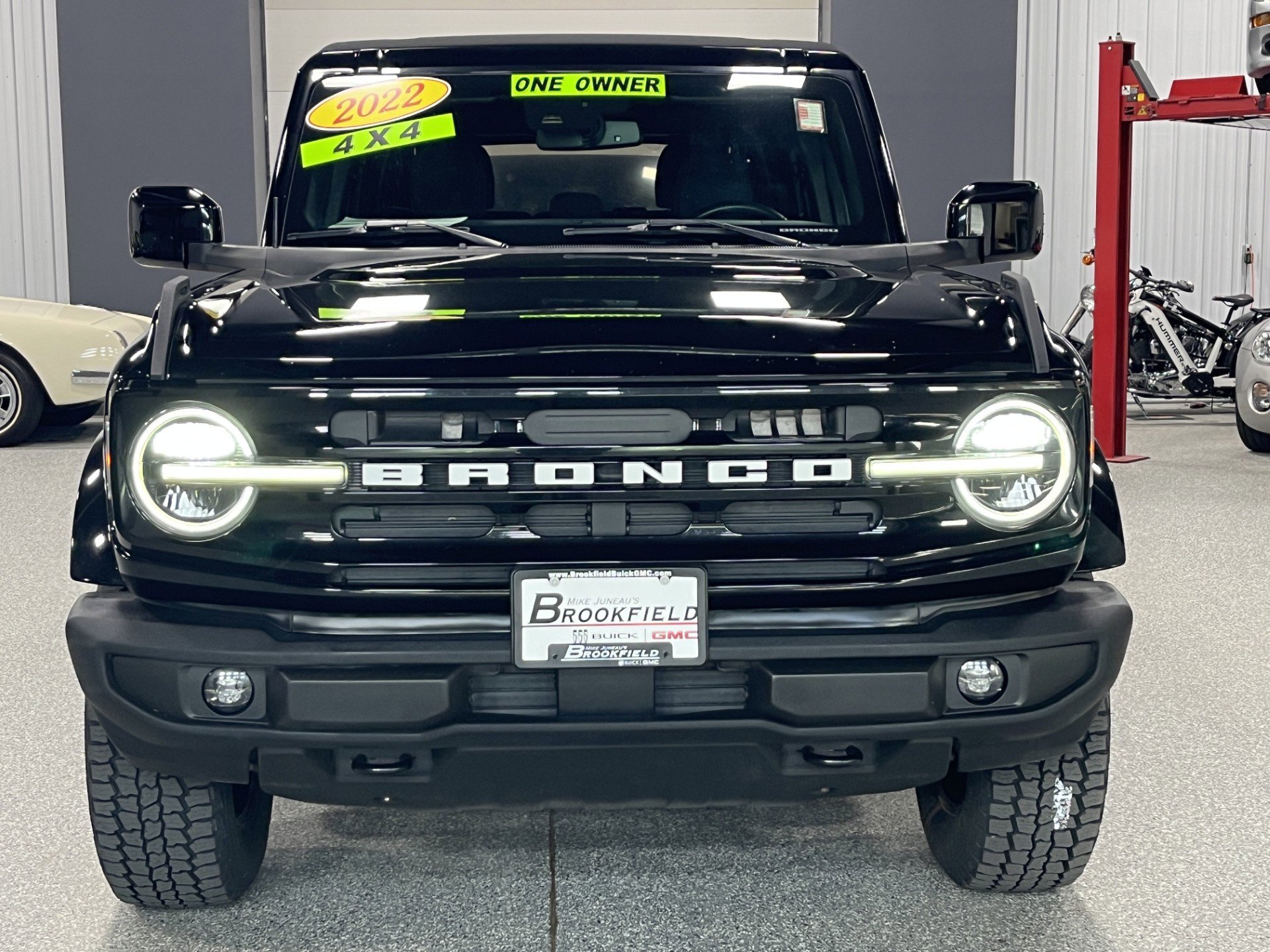 Used 2022 Ford Bronco Outer Banks image 7