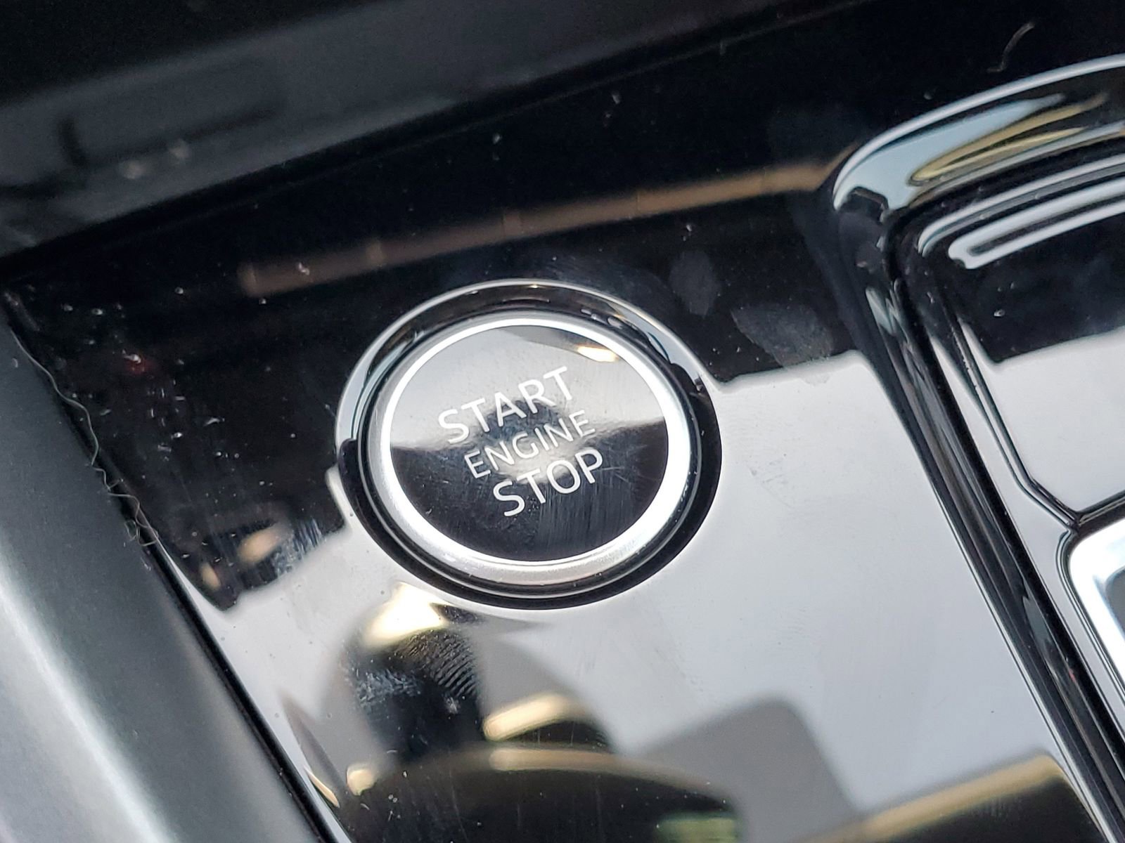 Used 2025 Audi A3 2.0T Premium w/ Black Optic Package image 32