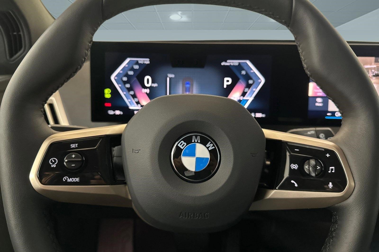 Used 2026 BMW iX xDrive45 image 15