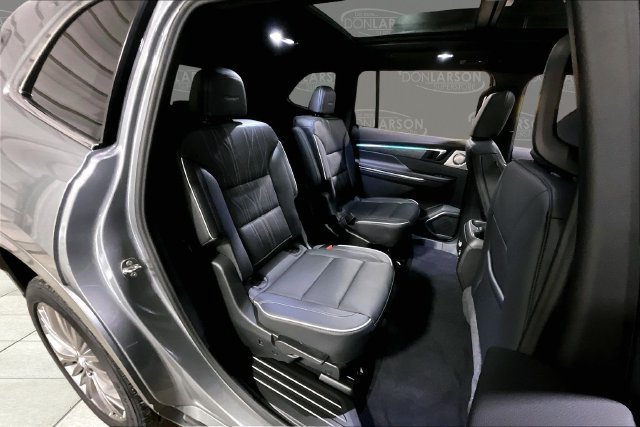 New 2027 Buick Enclave Avenir w/ LPO, Illumination Package FWD image 15