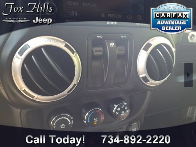 Used 2016 Jeep Wrangler Rubicon AWD/4WD image 19