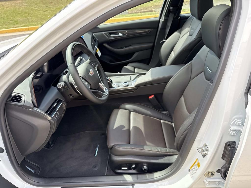 New 2026 Cadillac CT5 V w/ Technology Package AWD/4WD image 14