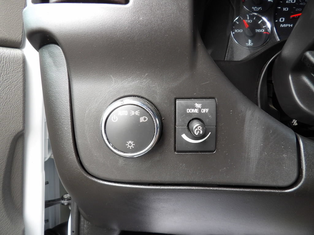 Used 2022 Chevrolet Express 2500 w/ Driver Convenience Package RWD image 19