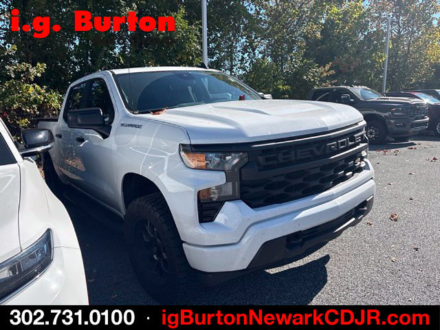 Used 2022 Chevrolet Silverado 1500 Custom AWD/4WD image 5