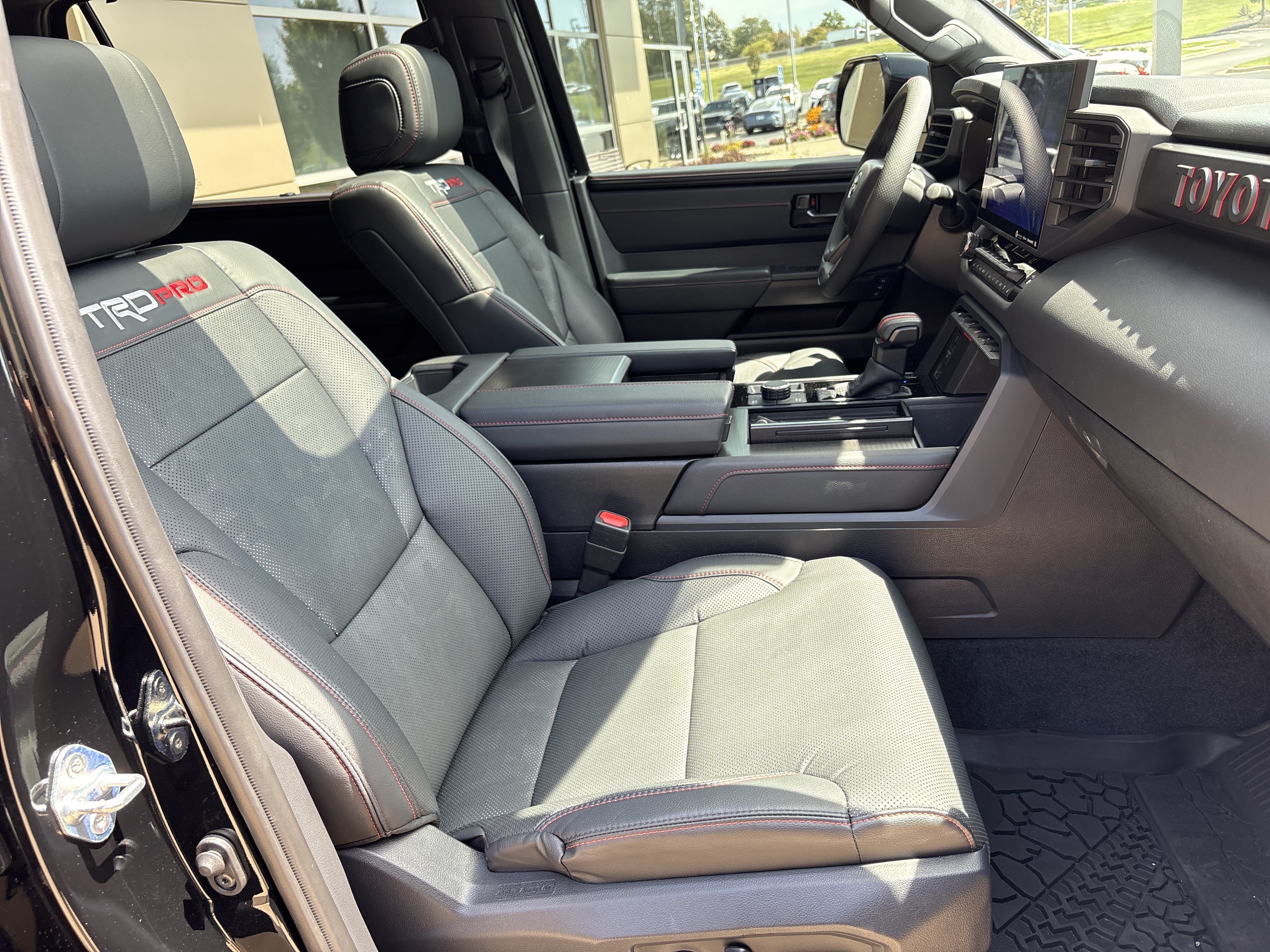 Used 2025 Toyota Sequoia TRD Pro w/ Tow Technology Package AWD/4WD image 34