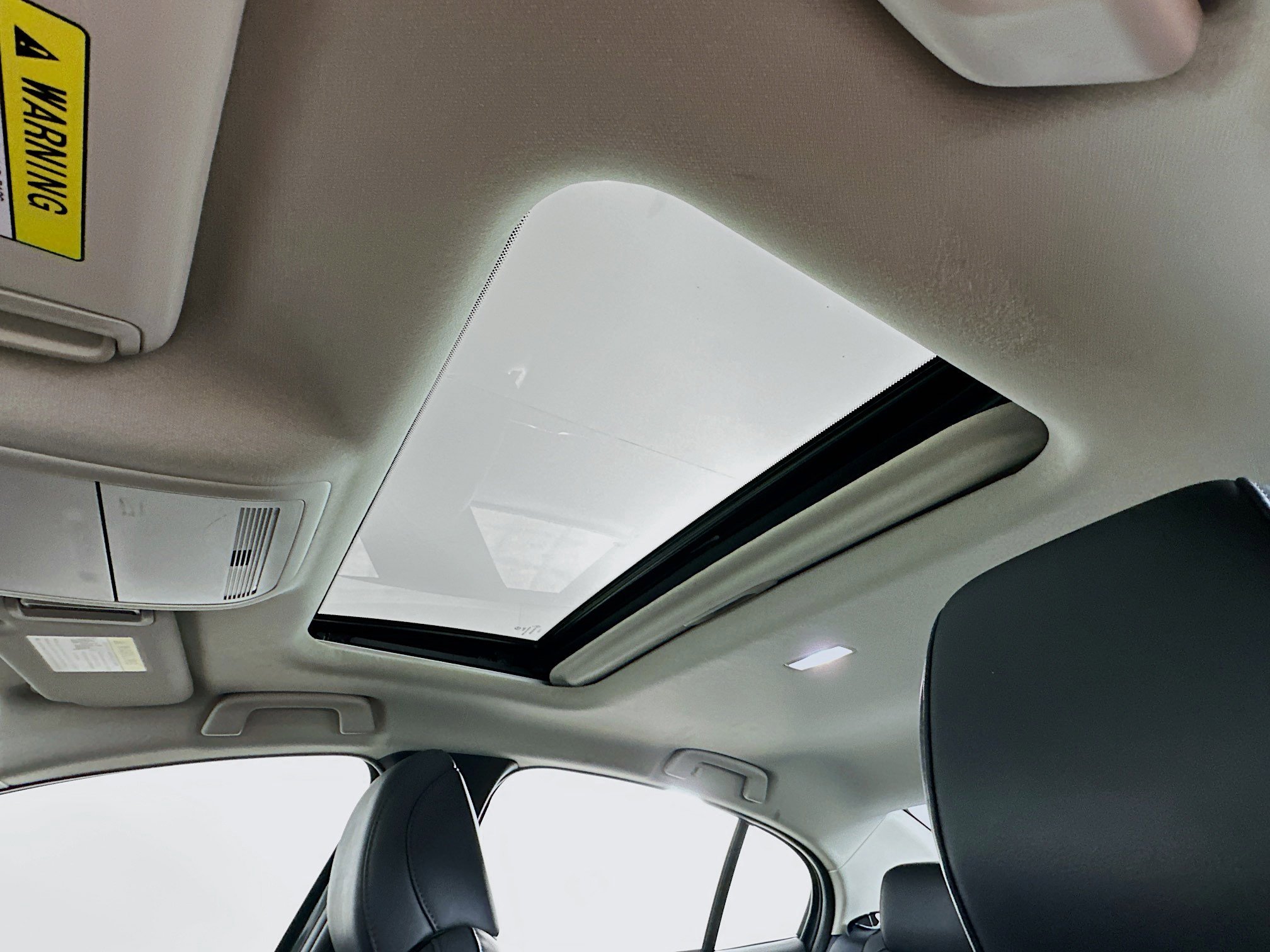 Used 2025 MAZDA MAZDA3 s image 26