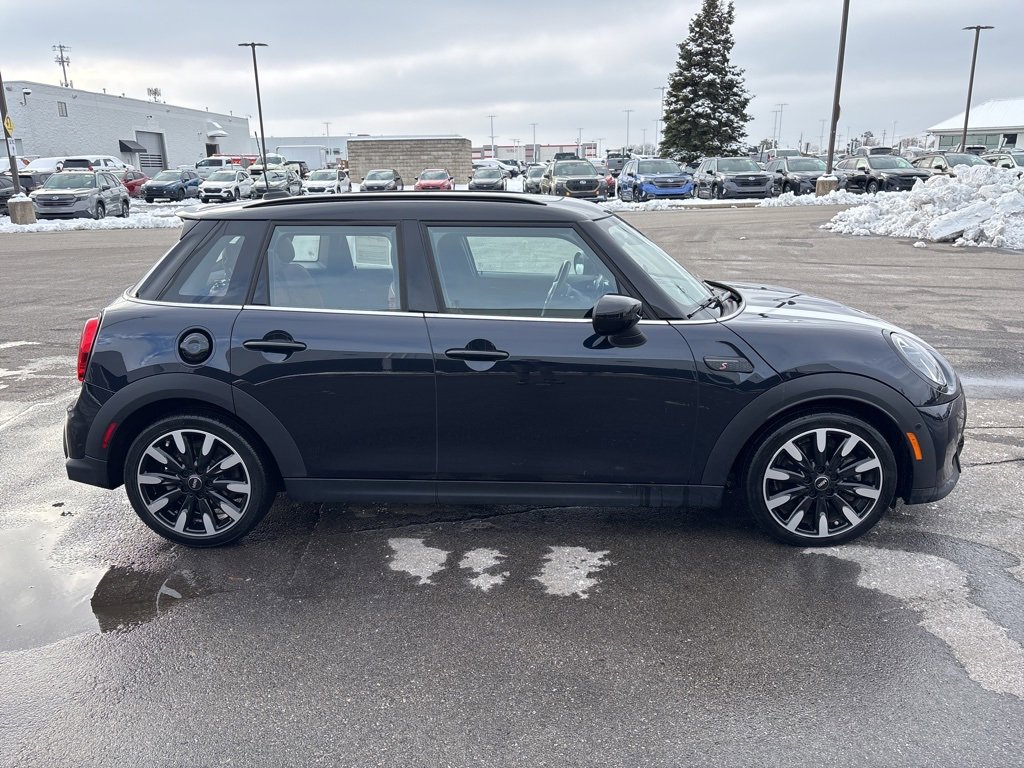 Used 2024 MINI Cooper S image 2
