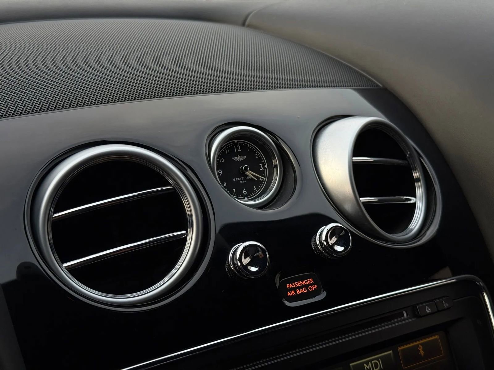 Used 2017 Bentley Continental GT image 23