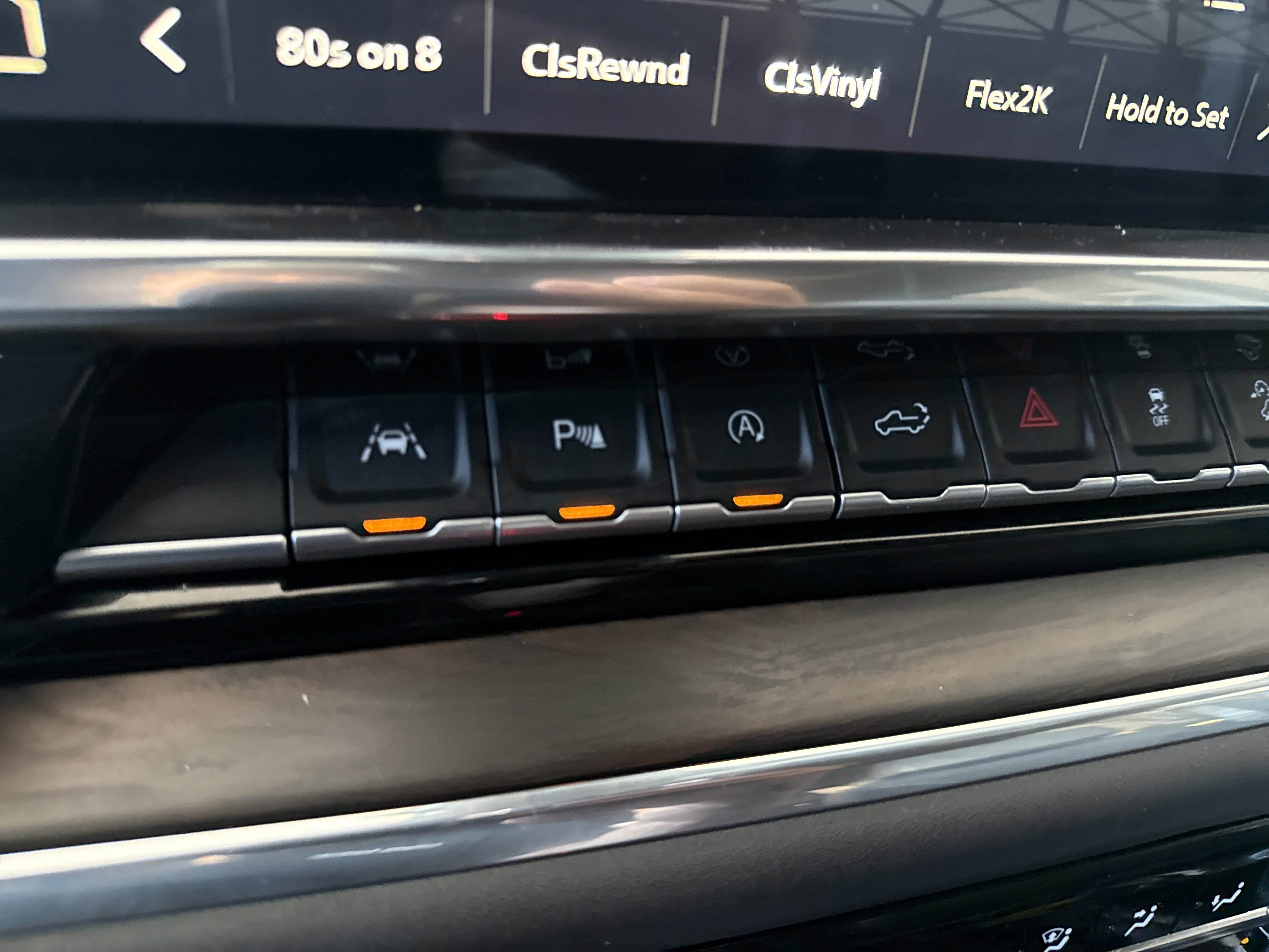 Used 2022 GMC Sierra 1500 SLT w/ SLT Premium Plus Package image 21