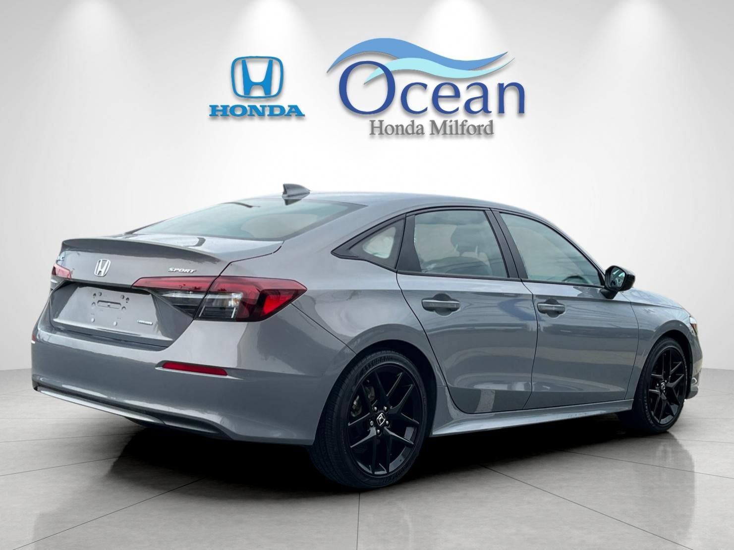 Used 2025 Honda Civic Sport image 3
