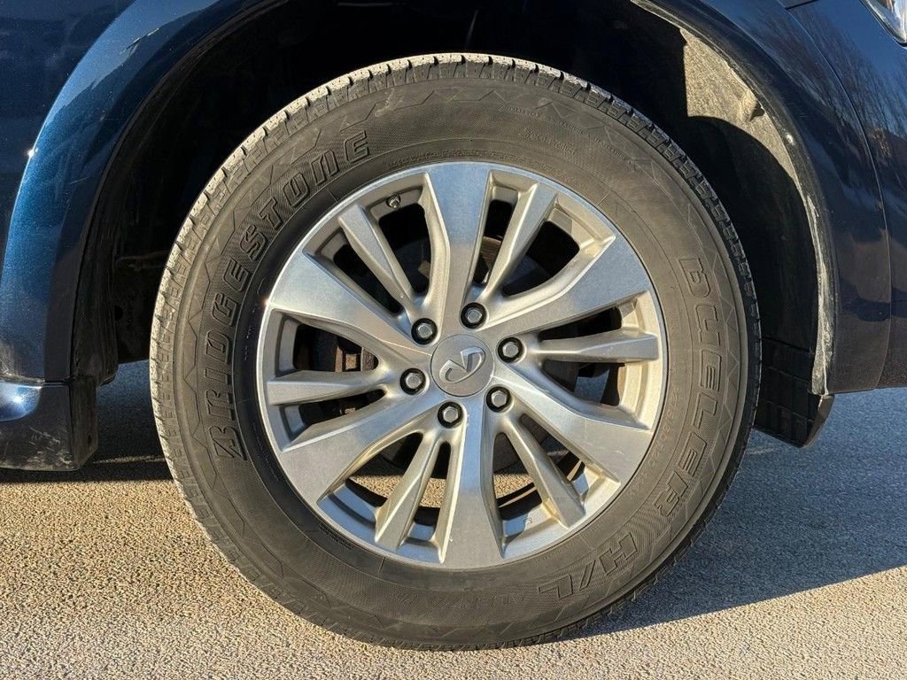 Used 2017 INFINITI QX80 4WD w/ Driver Assistance Package image 9