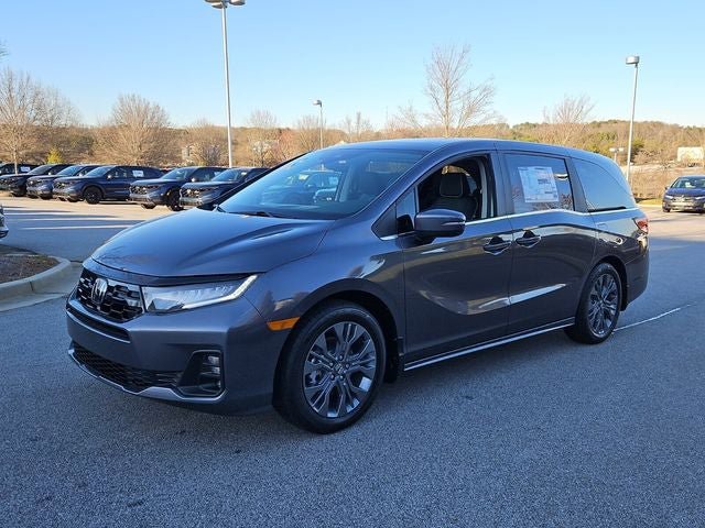 New 2026 Honda Odyssey Touring image 3