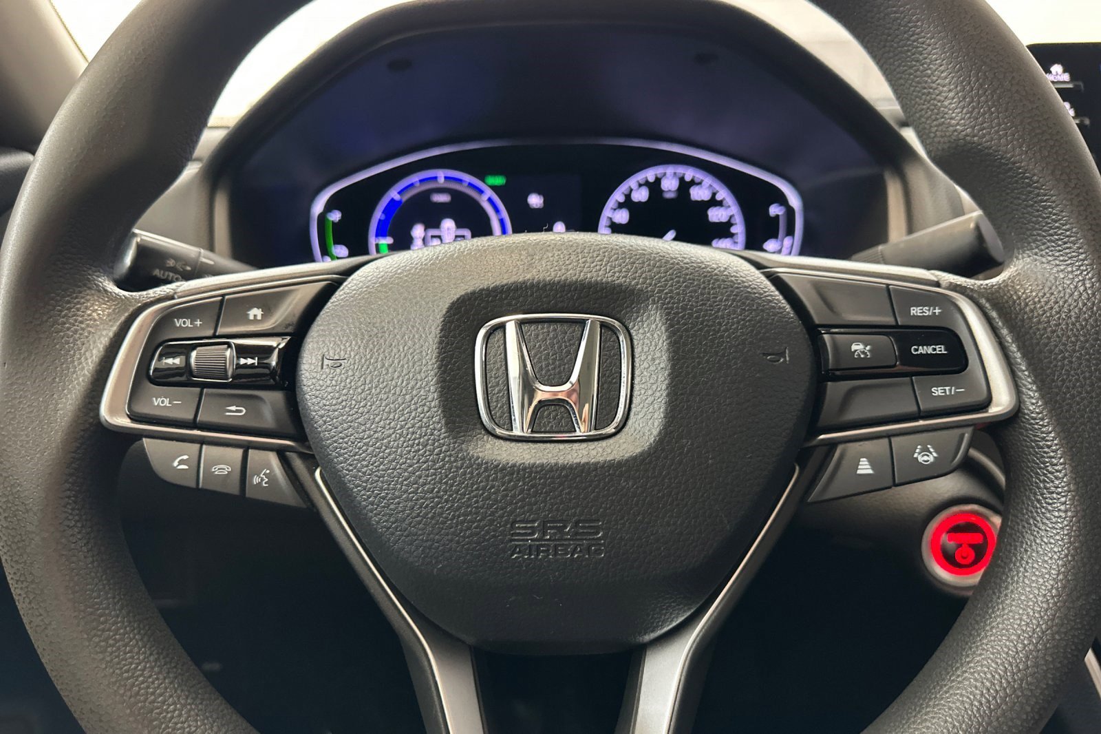 Used 2021 Honda Accord Hybrid image 16