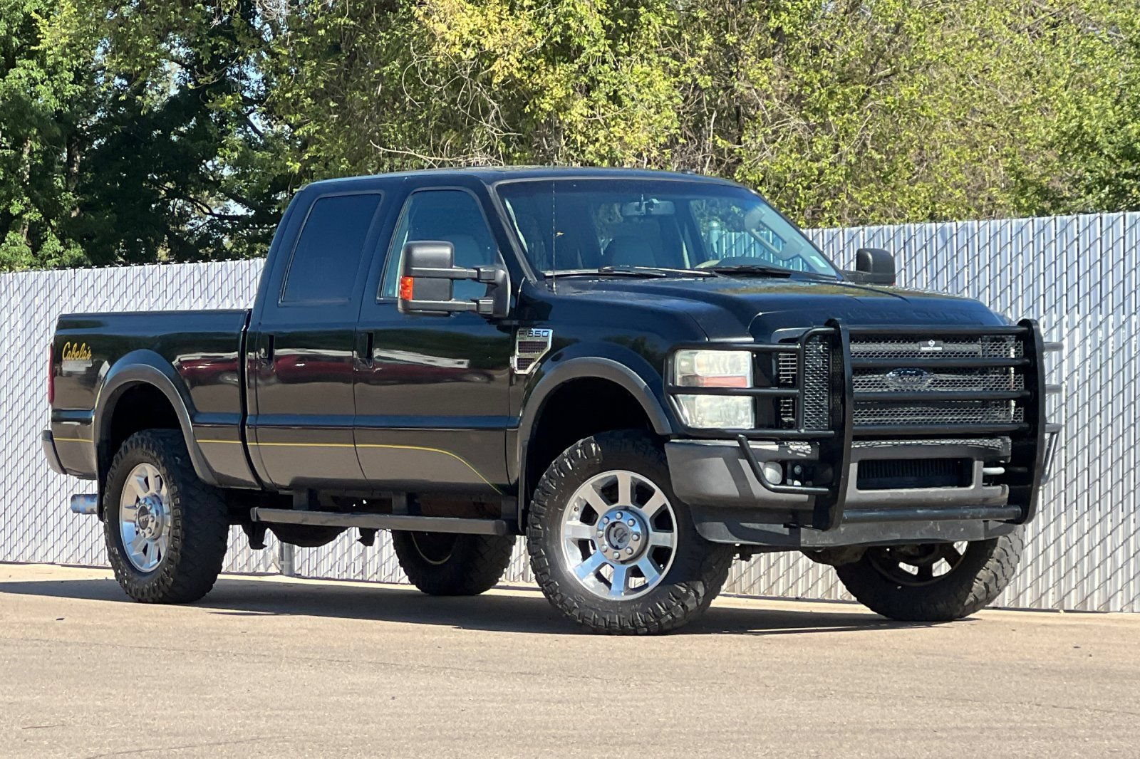 Used 2010 Ford F350 Cabela's AWD/4WD image 2