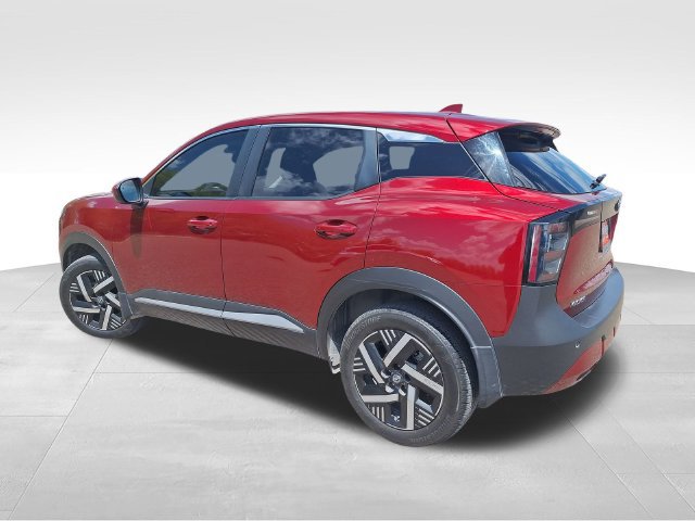 Certified 2025 Nissan Kicks SV FWD image 6