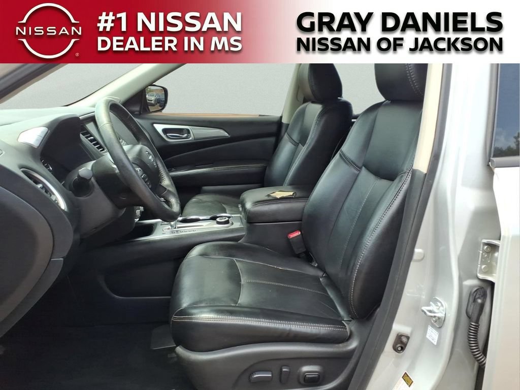 Used 2017 Nissan Pathfinder SL w/ SL Tech Package AWD/4WD image 23