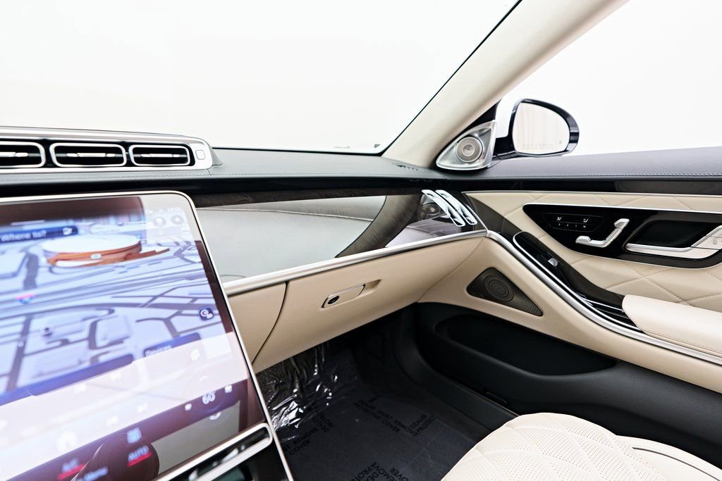 Used 2024 Mercedes-Benz S 580e 4MATIC Sedan image 82
