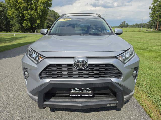 Used 2020 Toyota RAV4 XLE w/ All Weather Liner Package AWD/4WD image 3